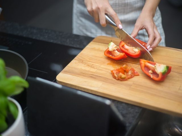 Batch cooking : Évitez les risques d’intoxication alimentaire avec ces astuces